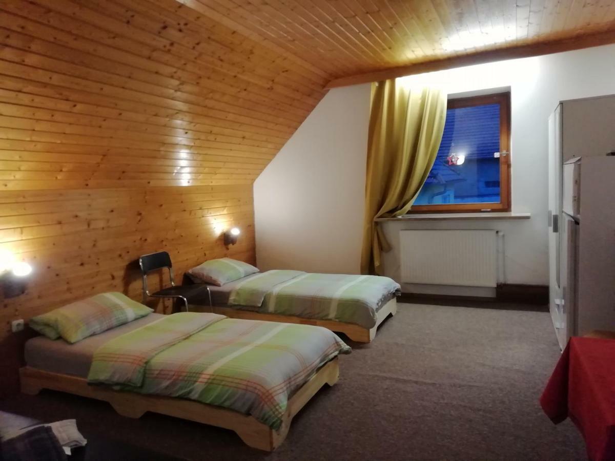 Pension Dingolshausen エクステリア 写真